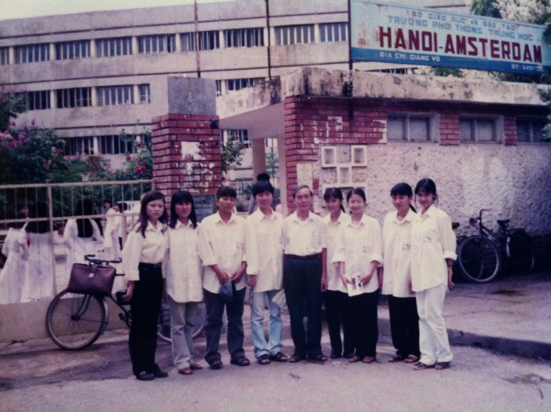 thay huy su